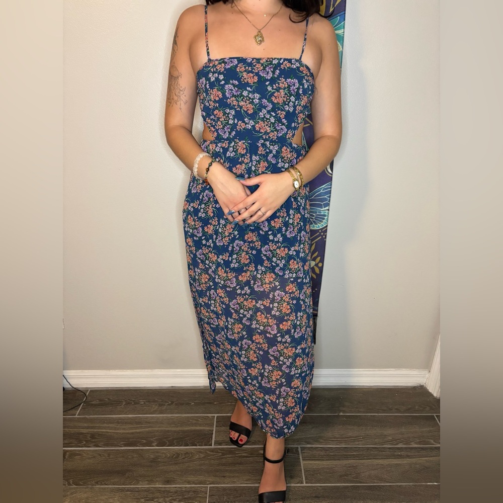 Floral Blue Midi Dress